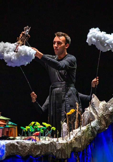 TEATRO DE MARIONETAS - O VELHO EREMITA