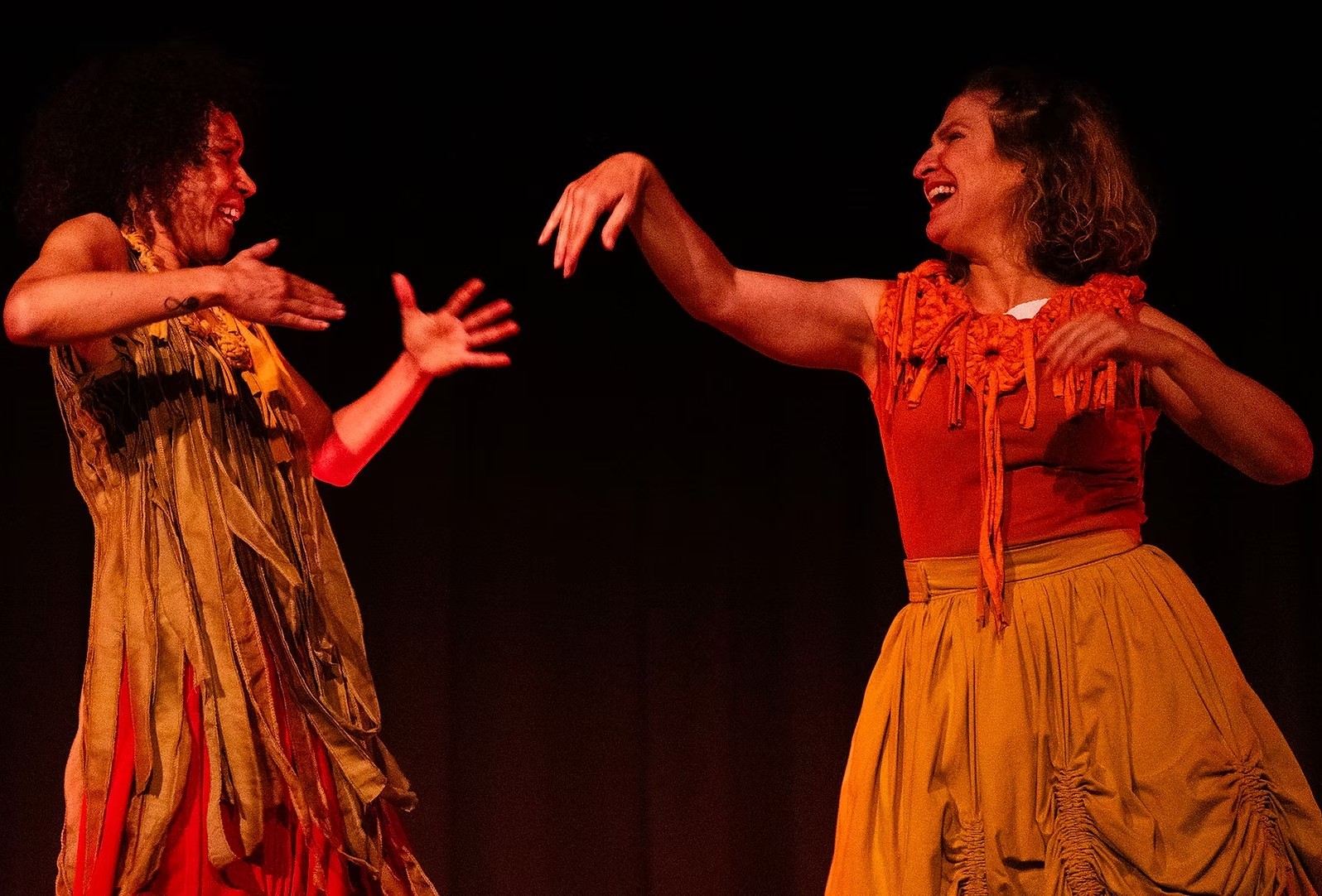 ET - DEBAIXO DO POILO